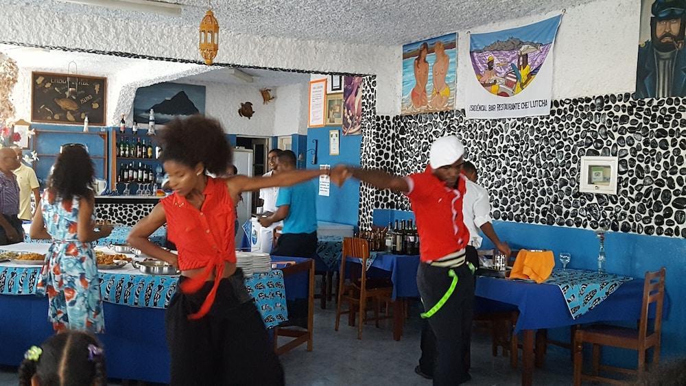 Chez Loutcha Residencial Hotel Mindelo