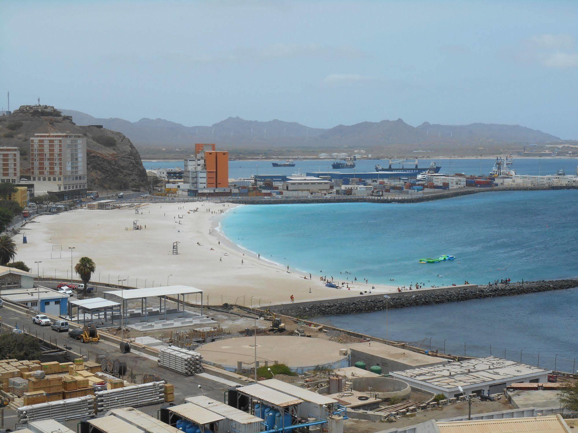 Chez Loutcha Residencial Mindelo